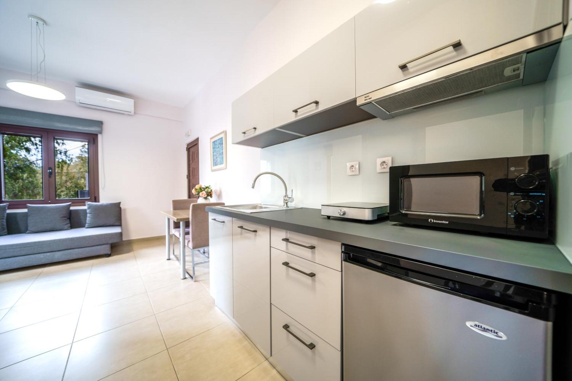 Dimitra & Deslina Luxury Αpartments Apartamento Georgioupoli Exterior foto