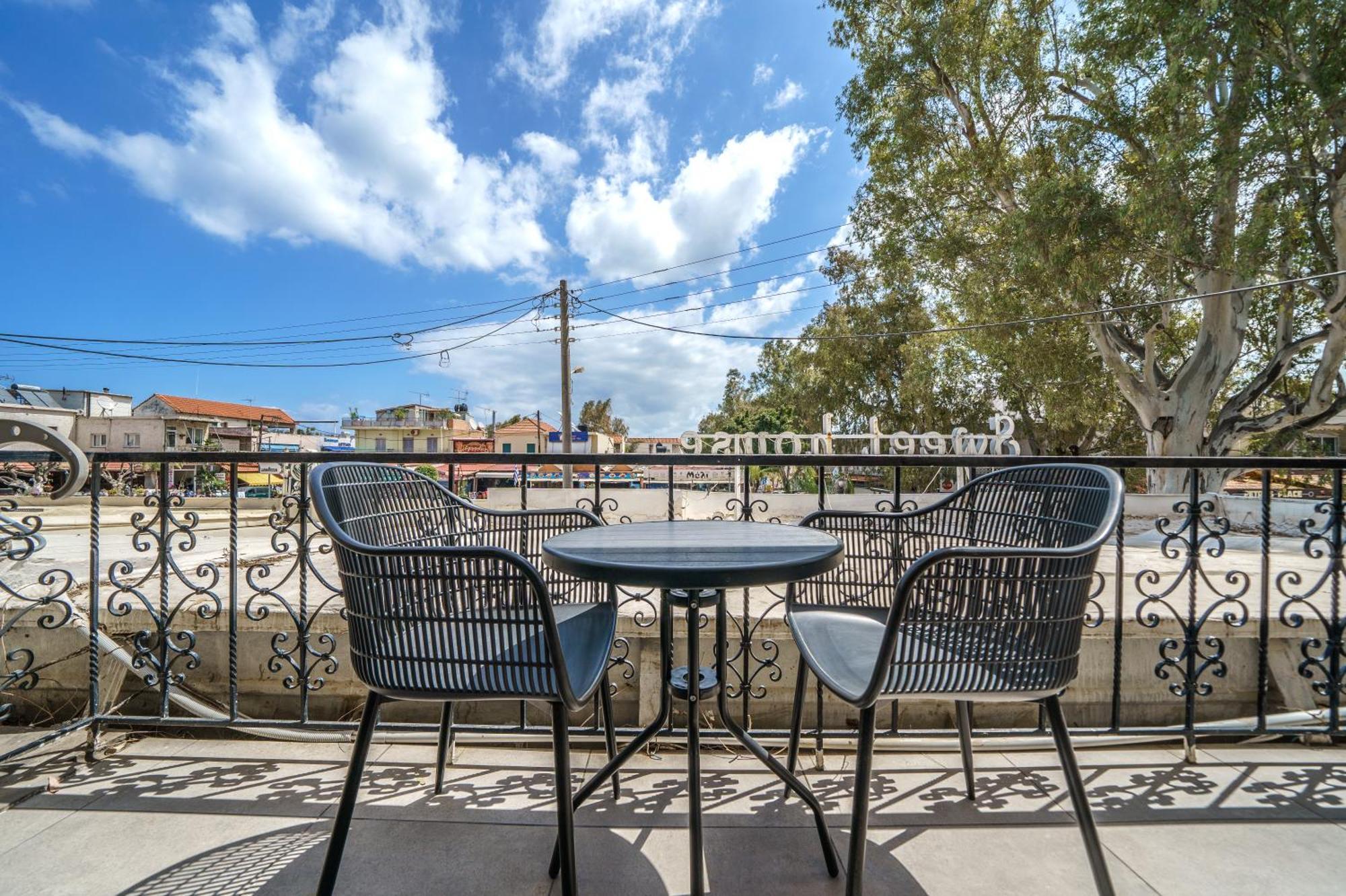 Dimitra & Deslina Luxury Αpartments Apartamento Georgioupoli Exterior foto