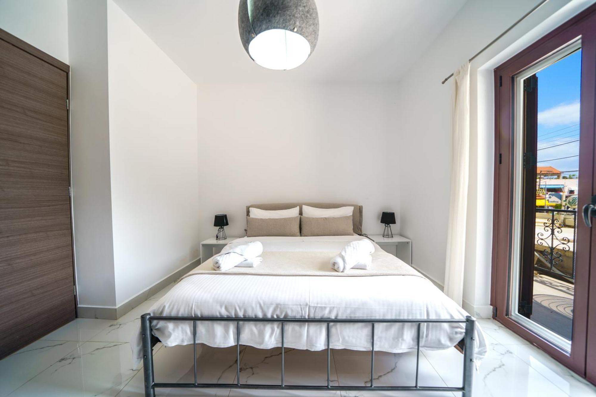 Dimitra & Deslina Luxury Αpartments Apartamento Georgioupoli Exterior foto